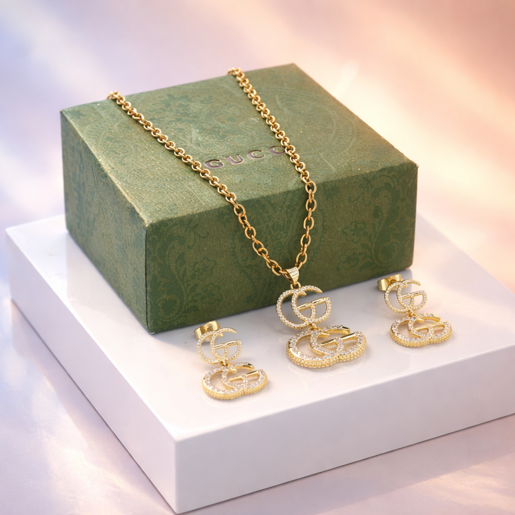 Fashion necklace with Earrings set