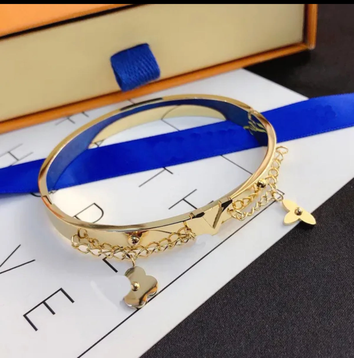 Luxury Brand LV Bracelet