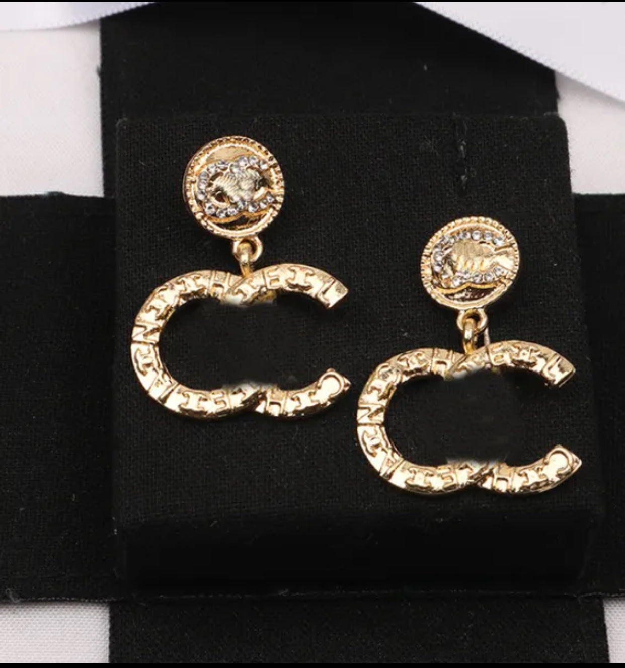 Classic Brand CC Earrings