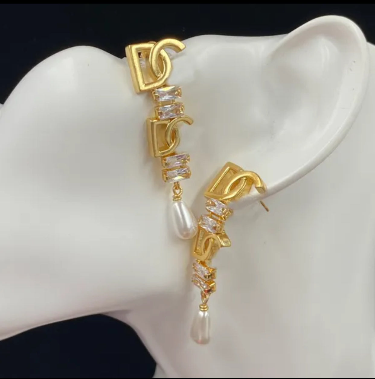 Designer Earring Diamond Big tears Pearl