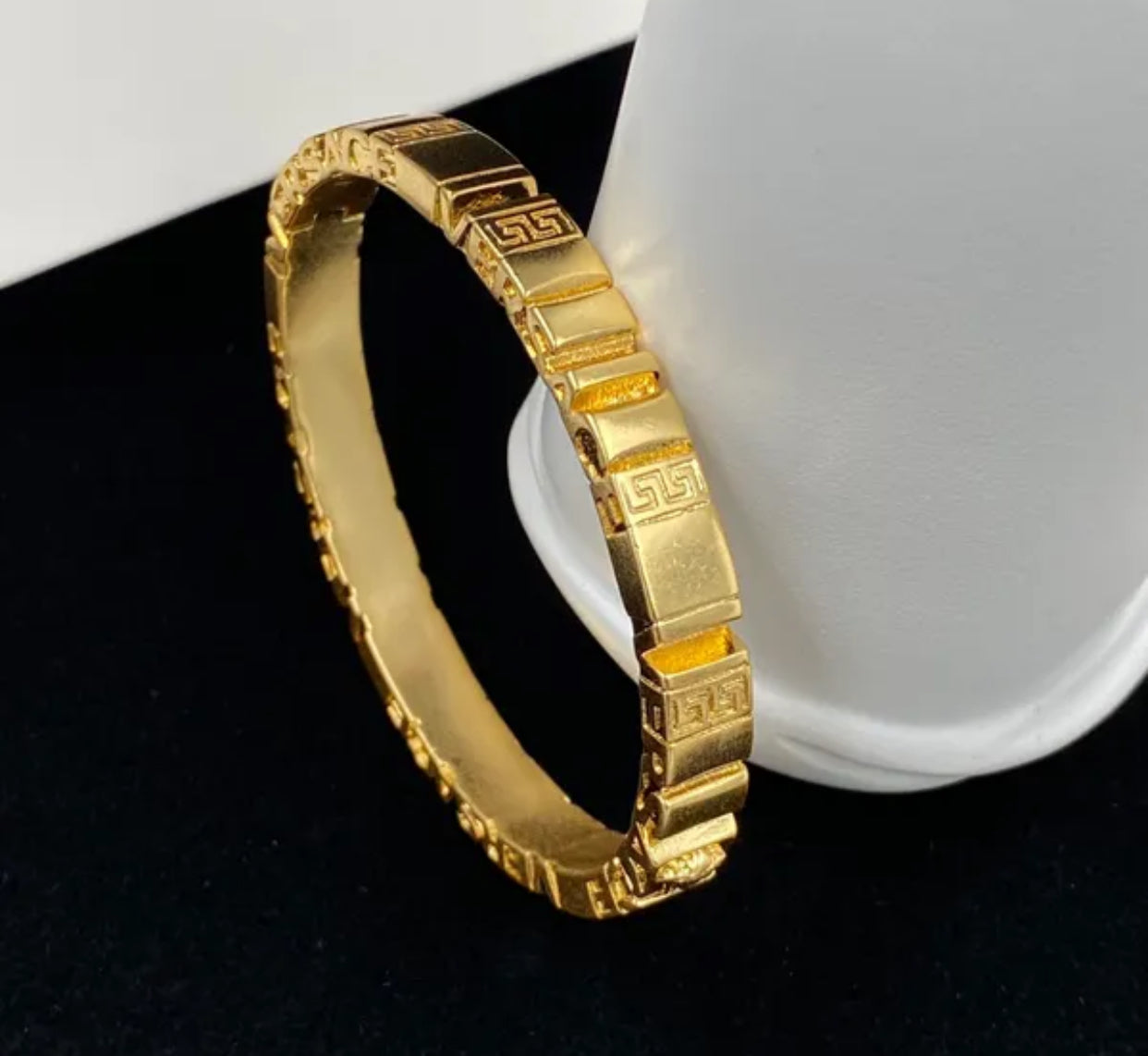 Designer Brand Letter V Bangle