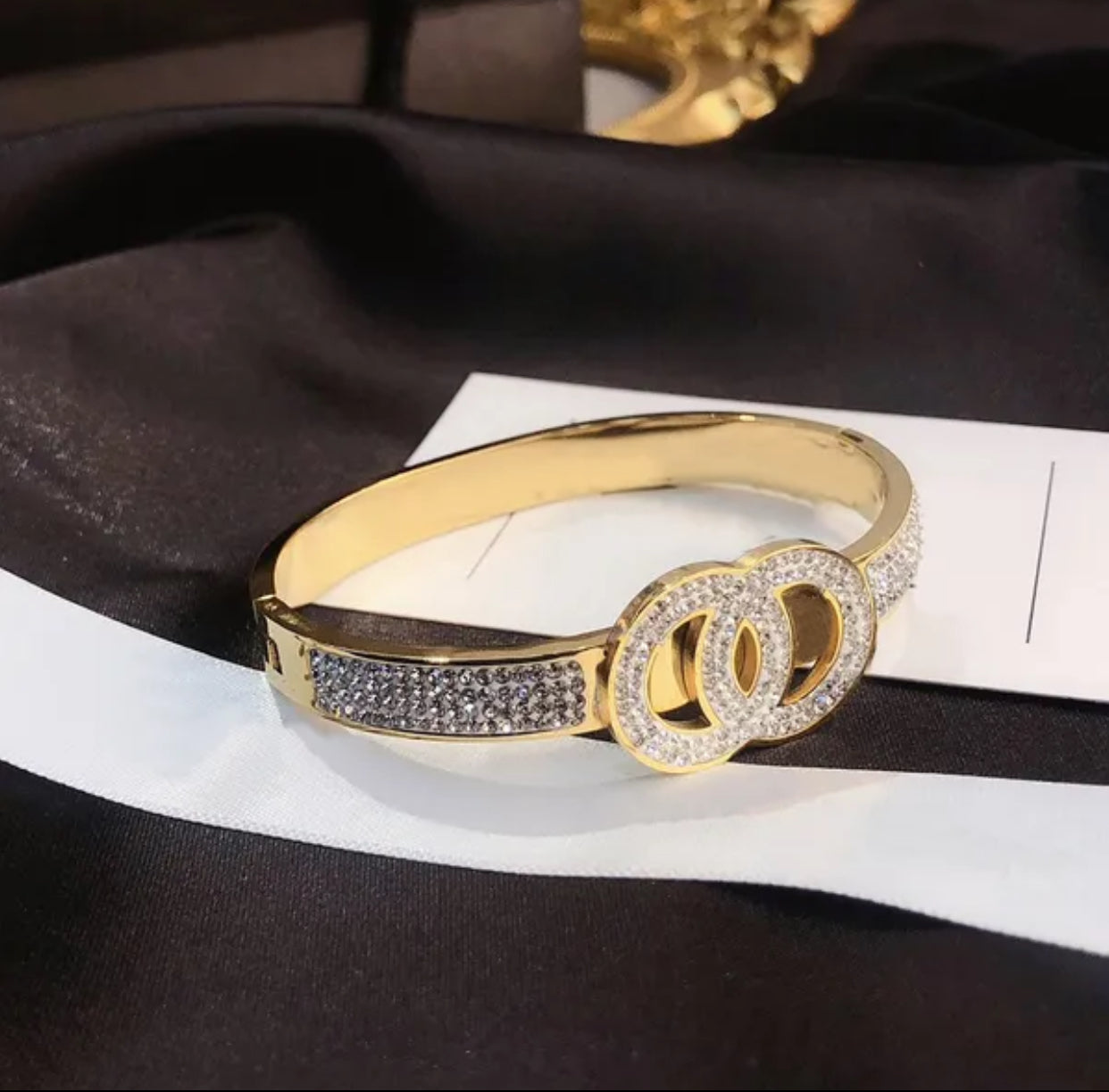 Wide cuff Fashion Bracelets