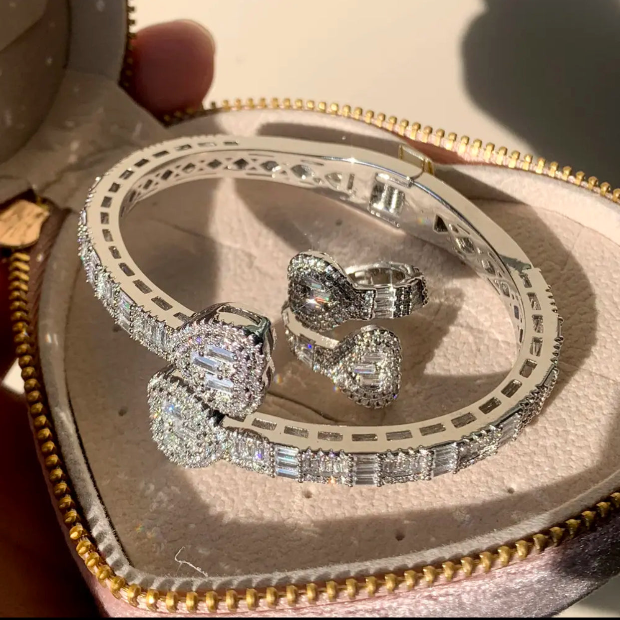 Iced Out Bling Opened Heart Bracelet Ring Set