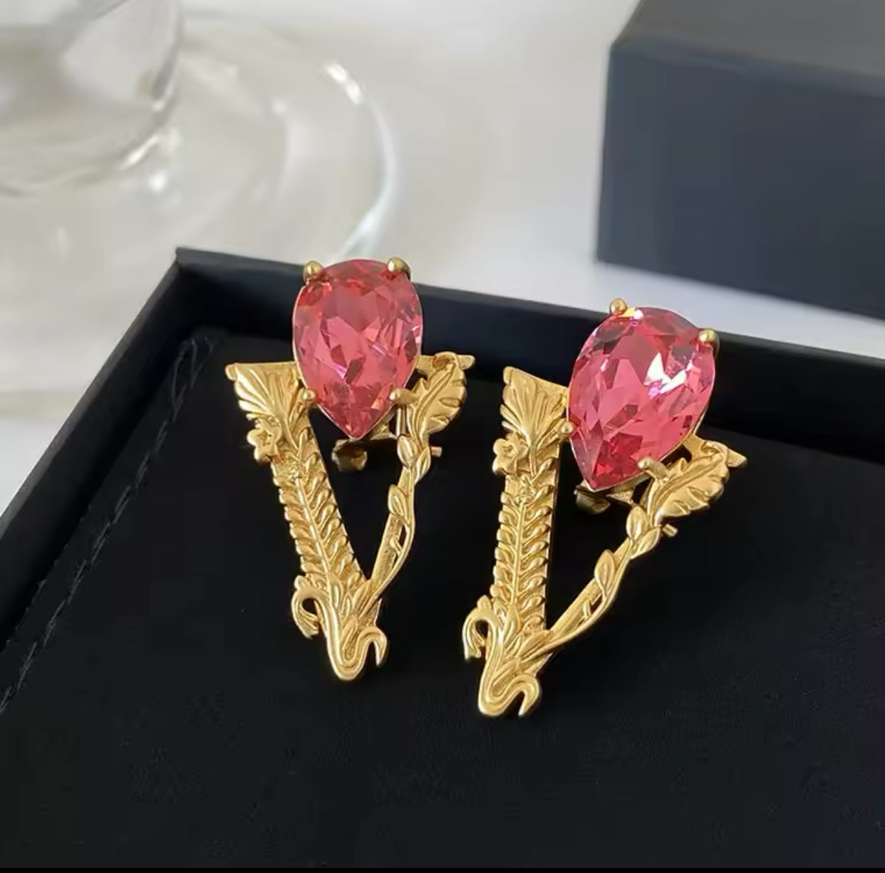 New 18k Gold plated luxury Earrings