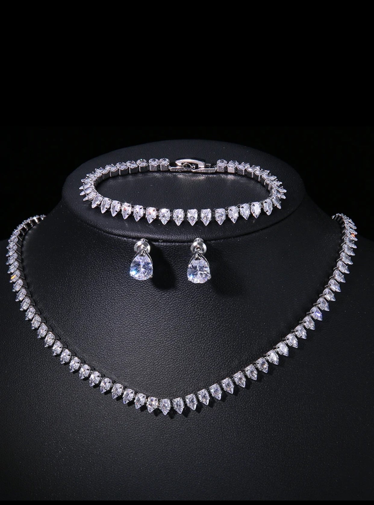 Shiny Necklace Earrings Bracelet sets