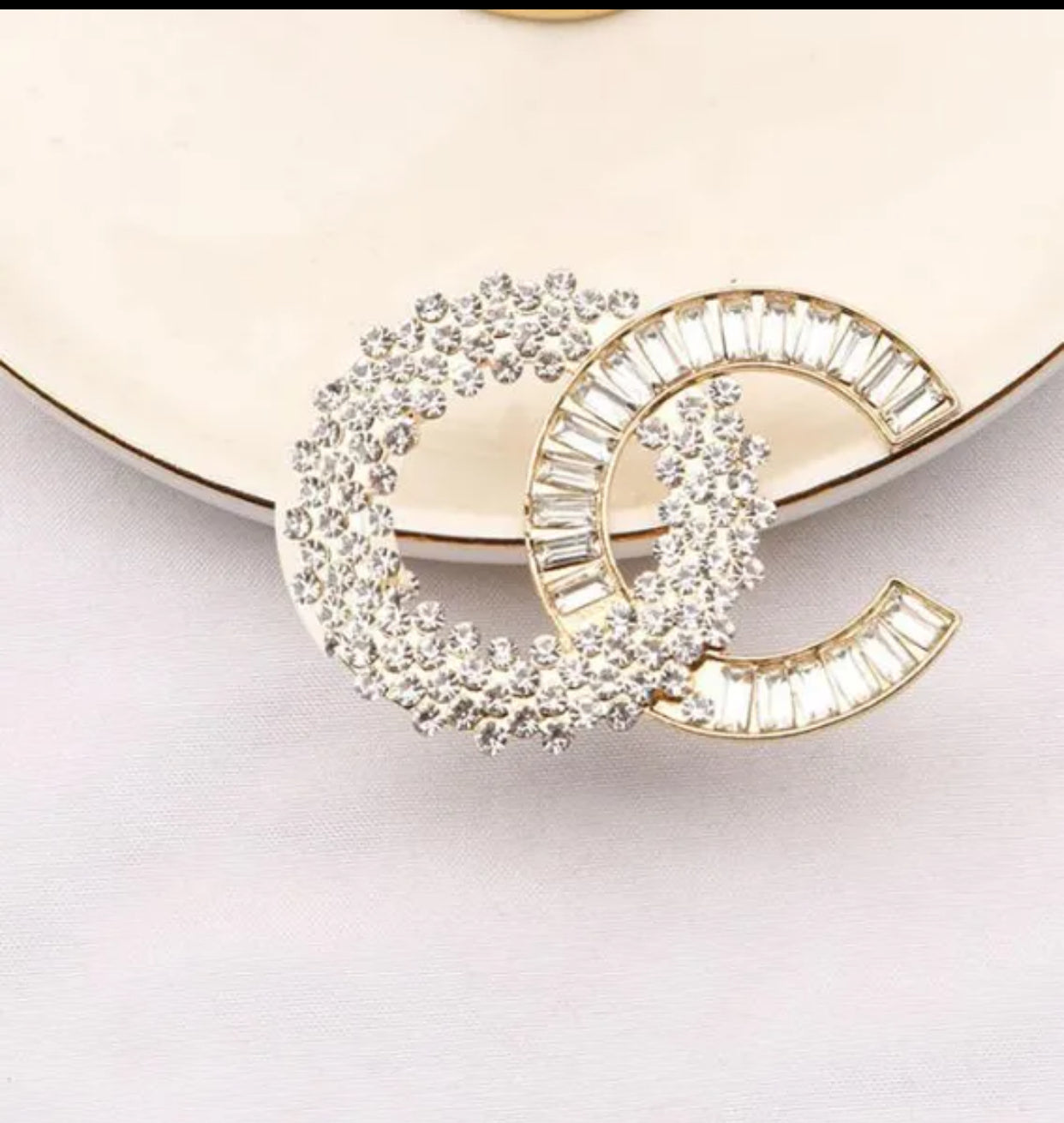 Elegant Fashion Designer Brooches