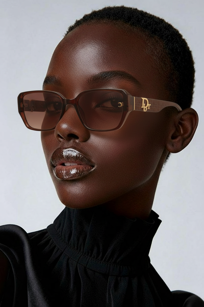 Fashion designer sunglasses