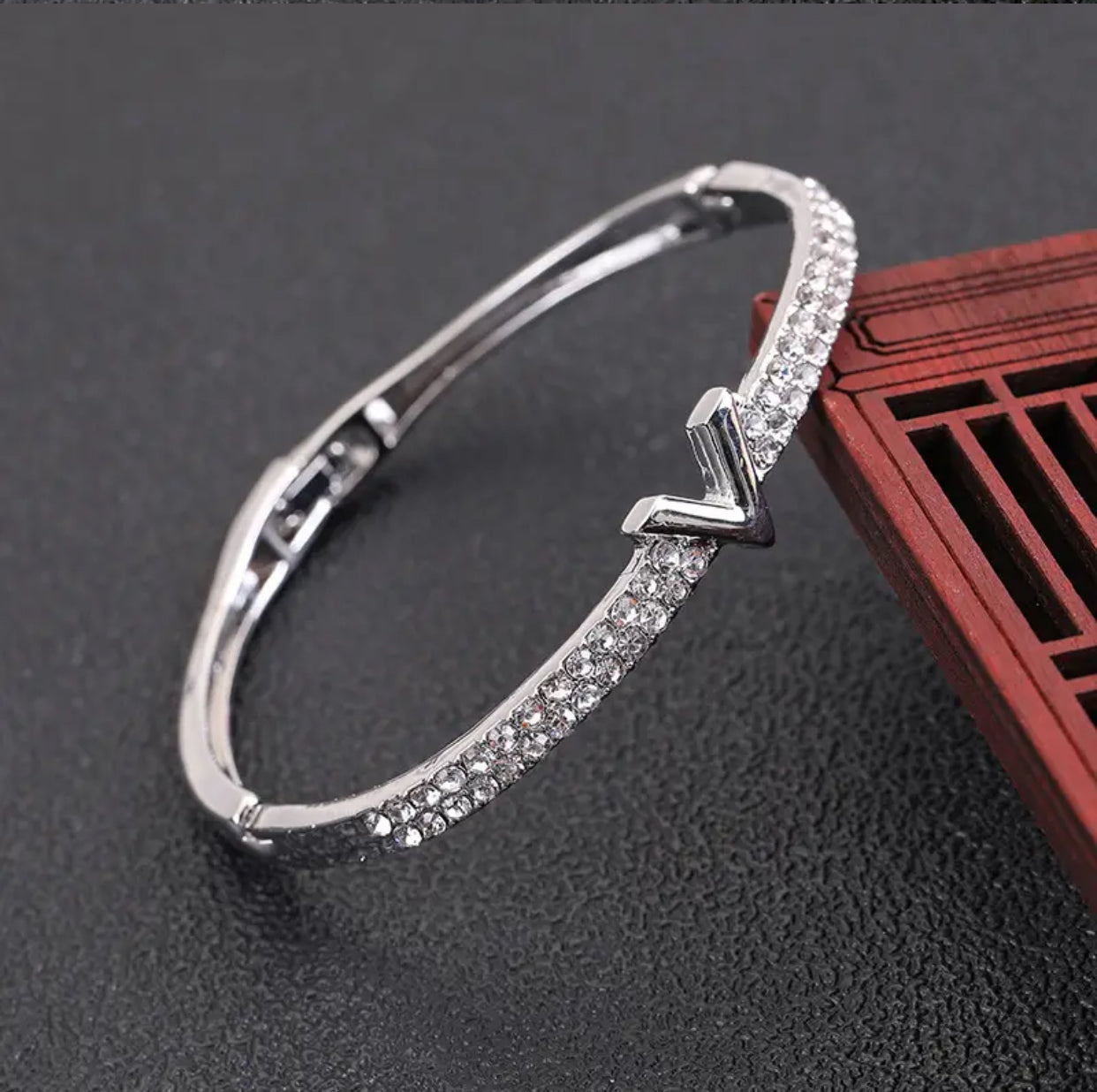 New Design Crystal Bracelet