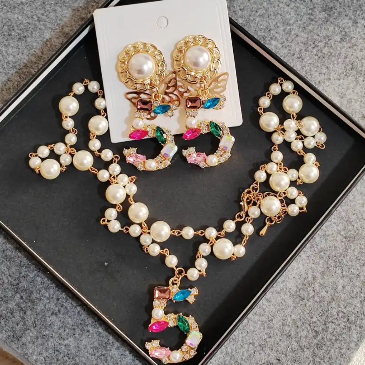Luxury Statement pearl Necklace Earrings Set