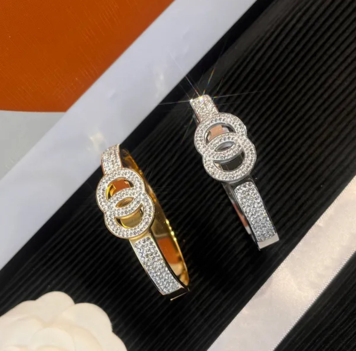Wide cuff Fashion Bracelets
