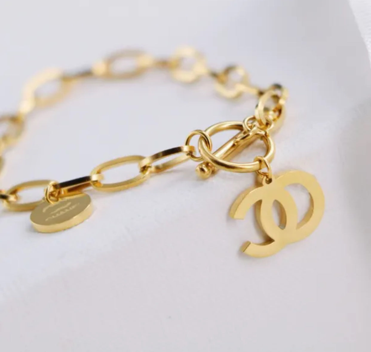 Never Fading C Chain Bracelet