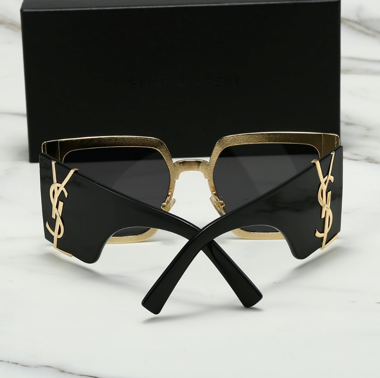 Fashion sunglasses