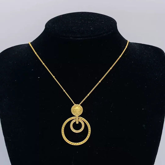 Classic Pendant Necklace