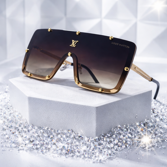 Fashion designer sunglasses