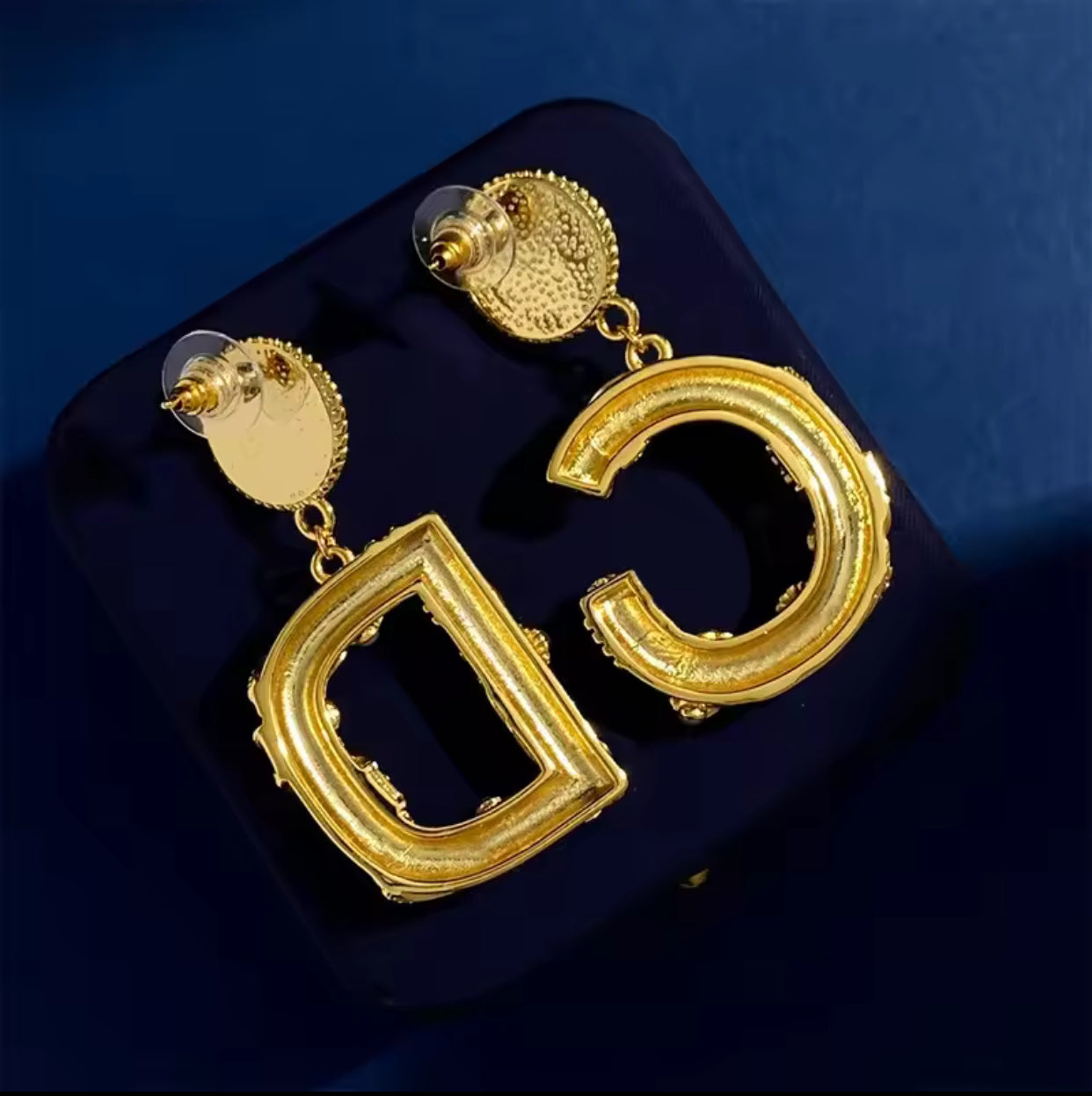 High quality designer Stud Earrings