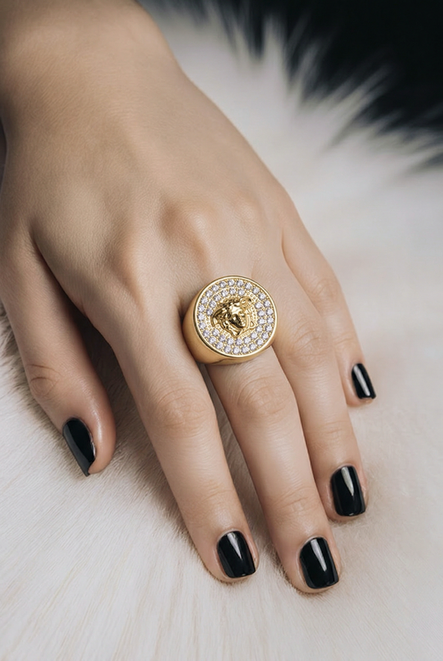 Fashion designer Ring